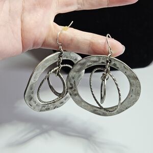 *Sale* Round Multi Ring Hammered Silver Tone Round Circular Earrings